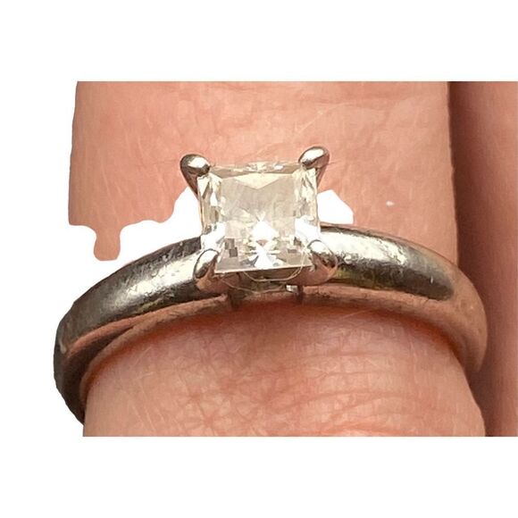 Sterling silver 925 cubic zirconia princess cut 1 karat ring size 8.5 - Picture 4 of 10